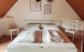 *Top*+Allgaeu*Familie*Netflix*Mit Garten & *Ps4*